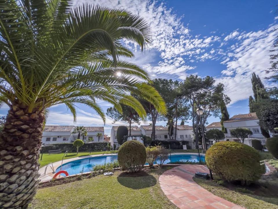 Penthouse On The Golden Mile Apartment Marbella Exterior photo